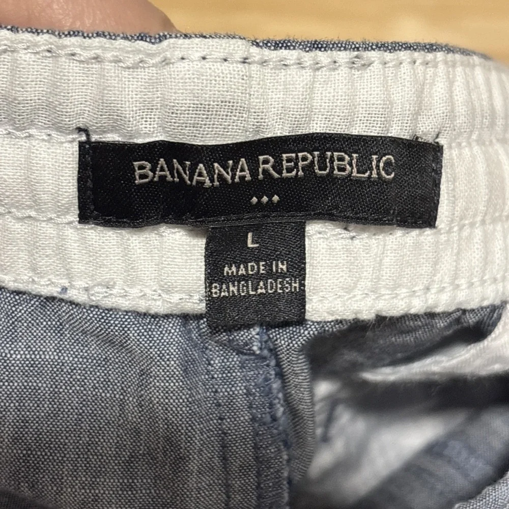 Banana Republic Deck Shorts Blue Shark Print Drawstring‎ Cotton Mens L Chambray